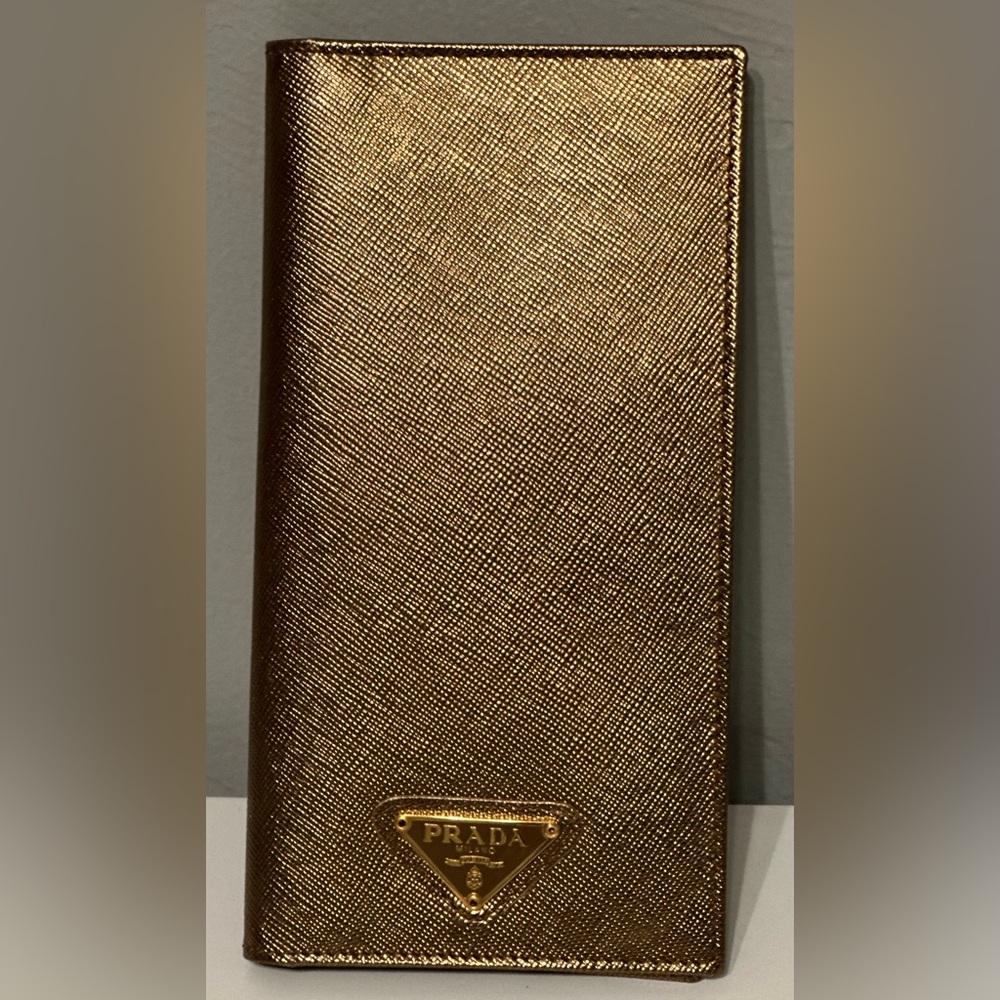 SOLD!💎Prada Saffiano Bronze Wallet-EUC - Picture 11 of 15